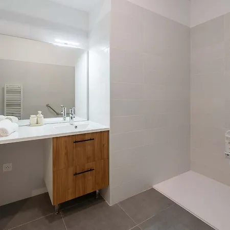 Apart-hotel Ovelia - La Promenade Des Argoulets 3*